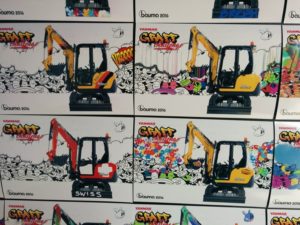 Graffiti sur machine de chantier