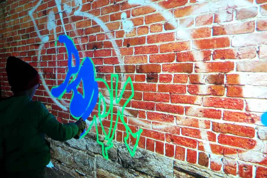 Graffiti numérique - Animation digitale pour événement - Mur graffiti digital
